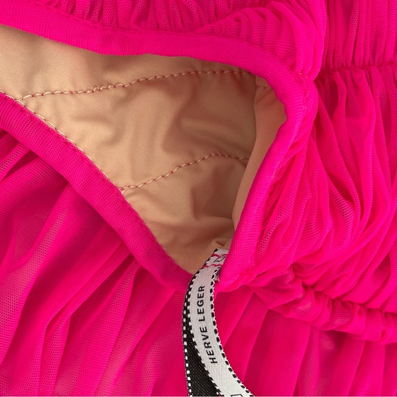 💞NWT HERVE LEGER one-shoulder draped jersey mini dress in neon Pink, size M - Picture 15 of 17